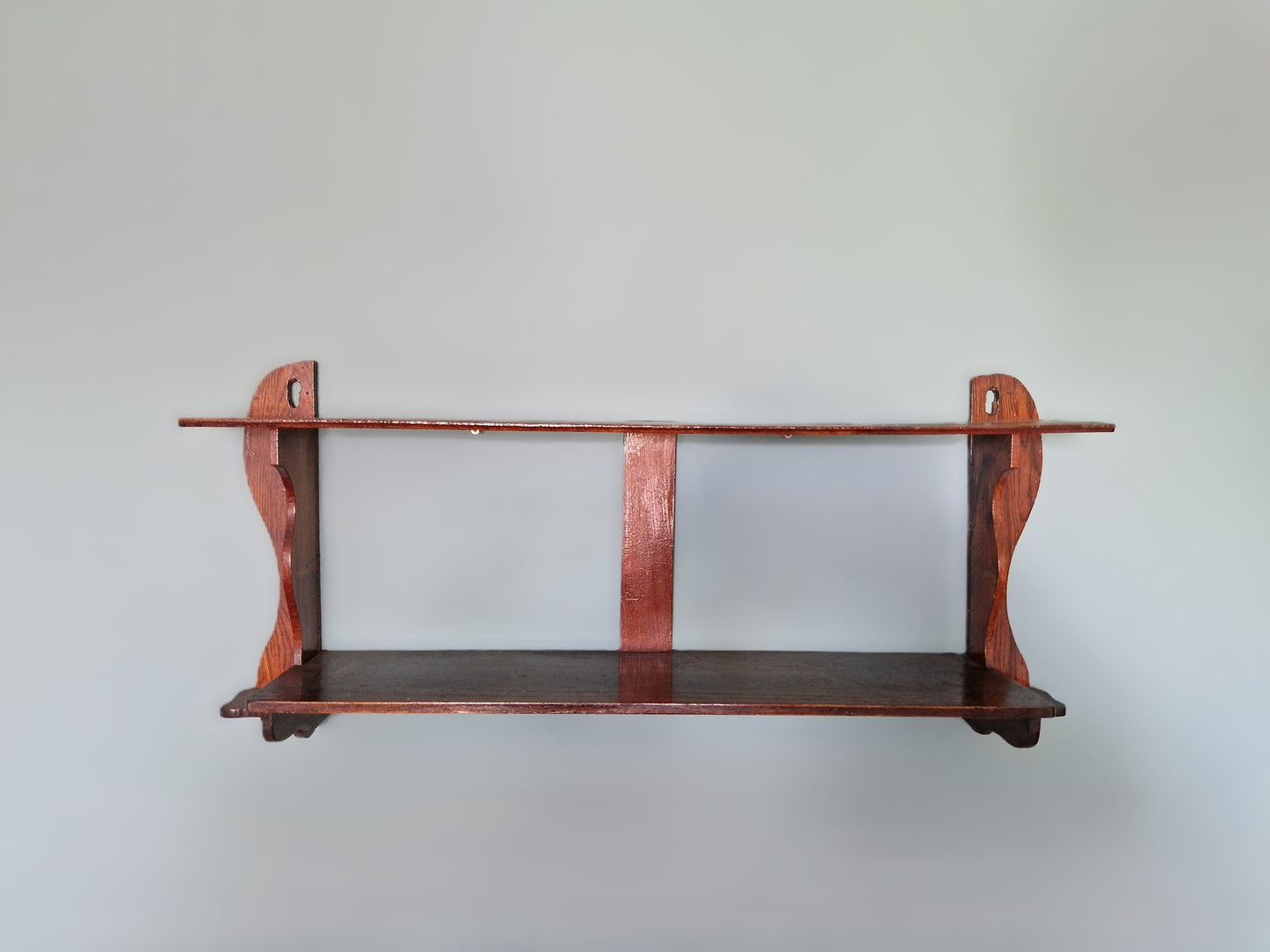 Antieke wandrek van hout webshop