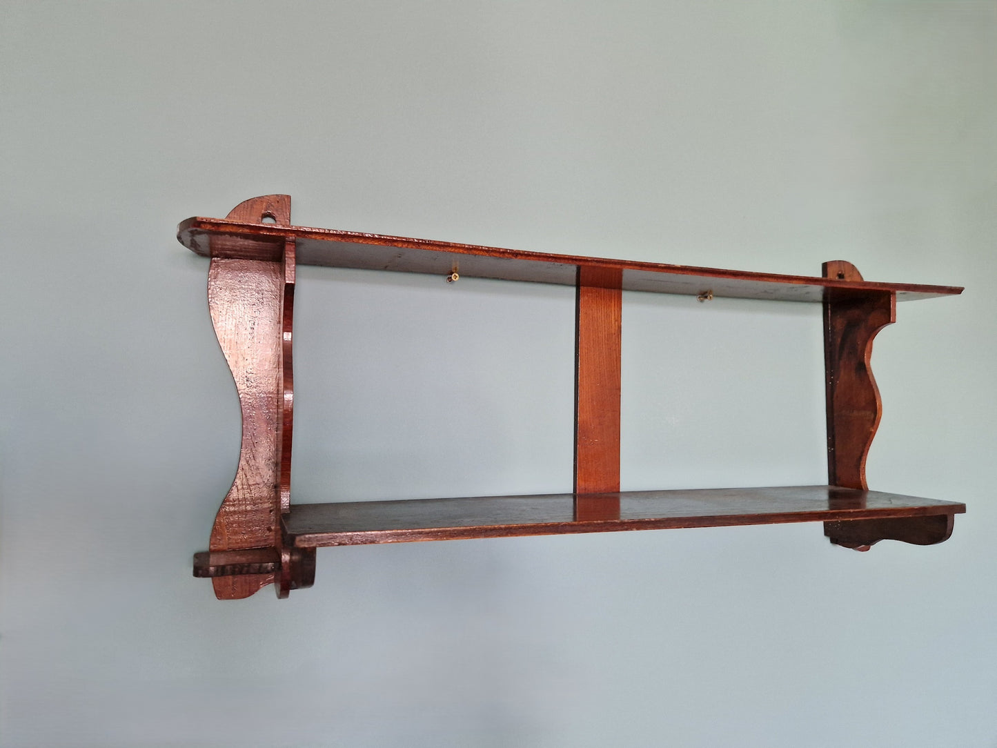 Antieke meubels - Wandrek hout