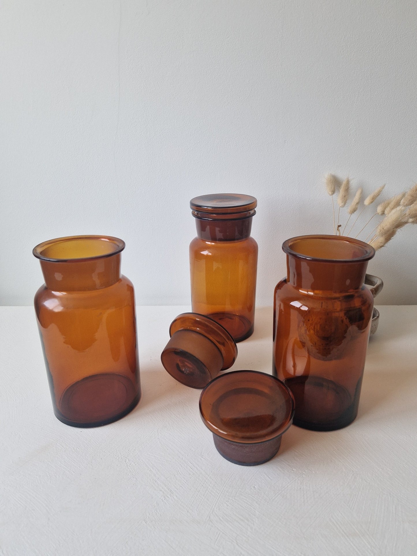 Decoratieve glazen voorraadpot amberglas vintage stijl