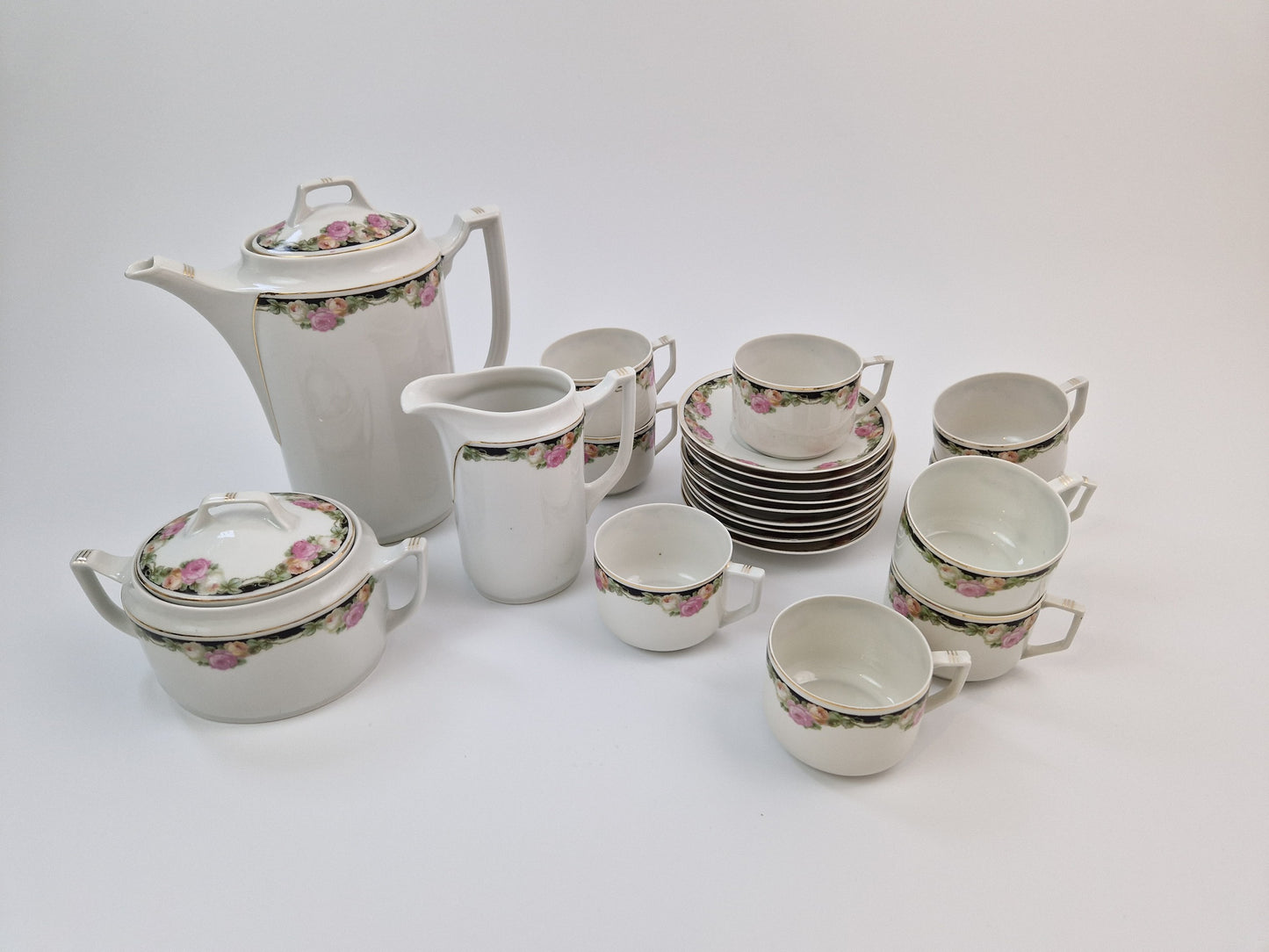 Vintage theeservies