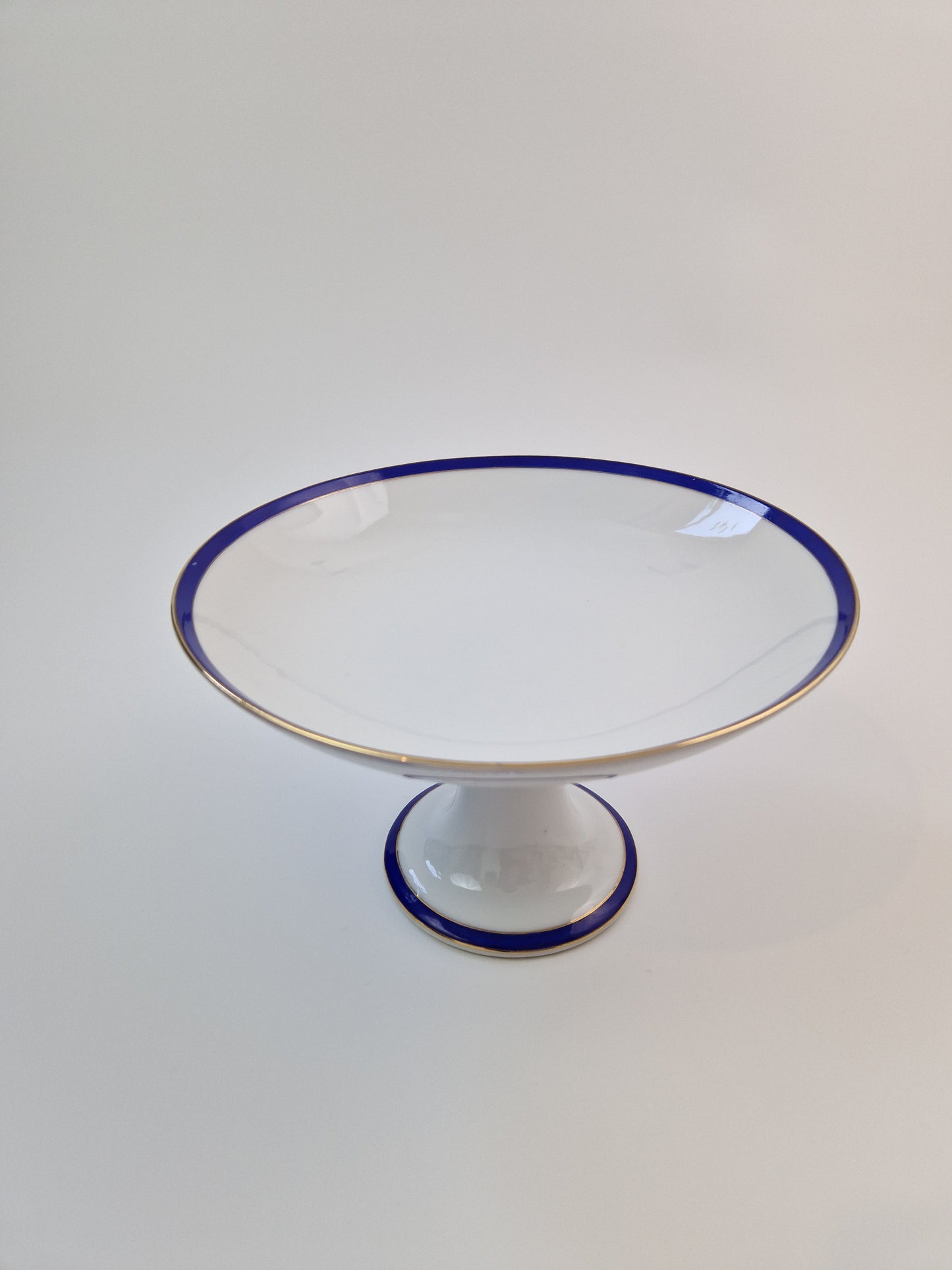 Victoria fruitschaal op hoge voet