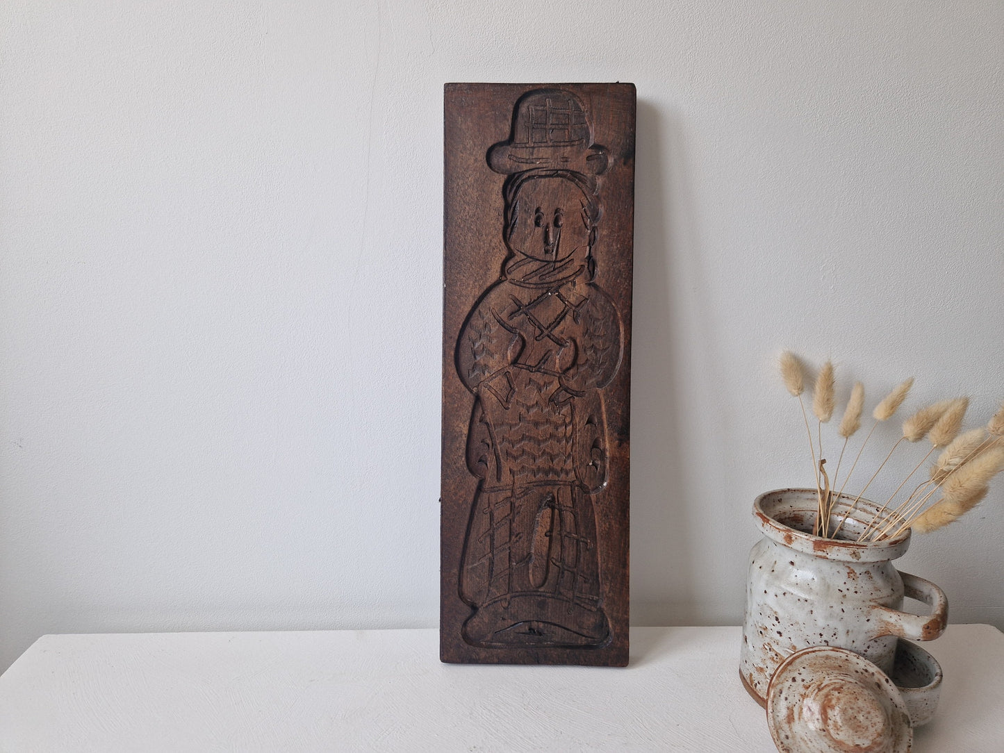 Vintage speculaasplank voor speculaaspoppen bakken