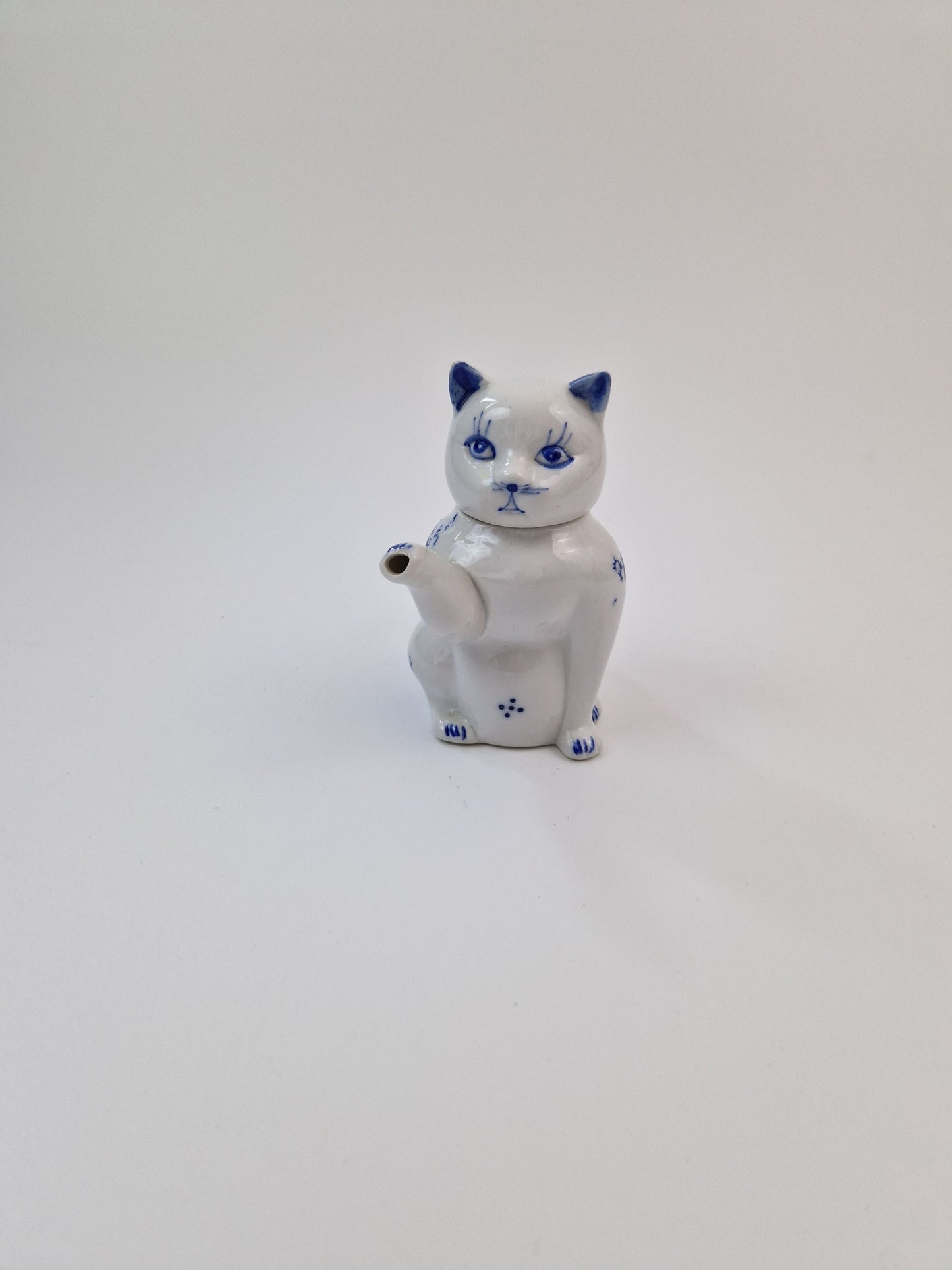 Vintage Theekan (kat) uit China (blauw)