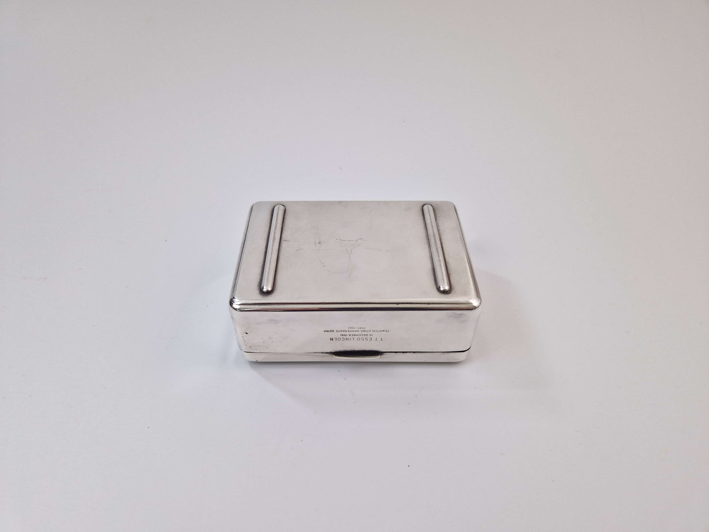 Sigarettendoosje zilver T.T. Esso Lincoln