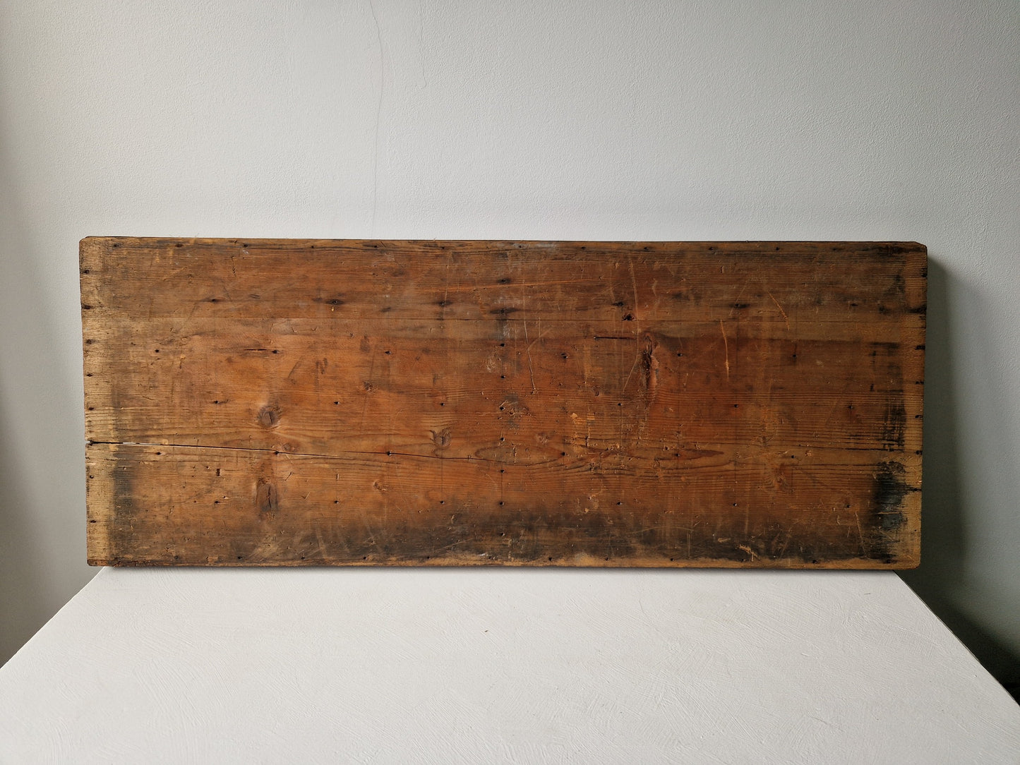 achterkant brocante letterbak hout