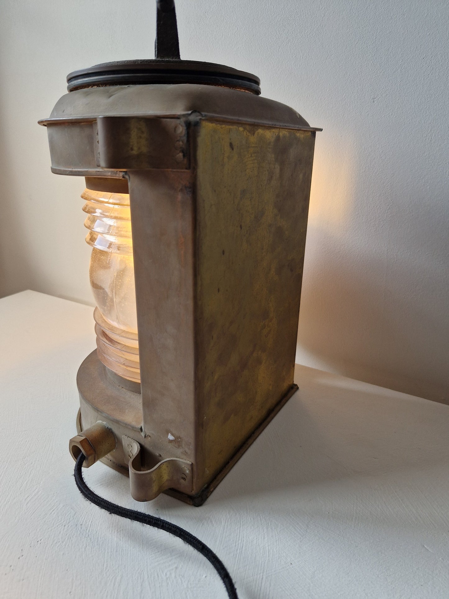 Lamp van boot oud vintage