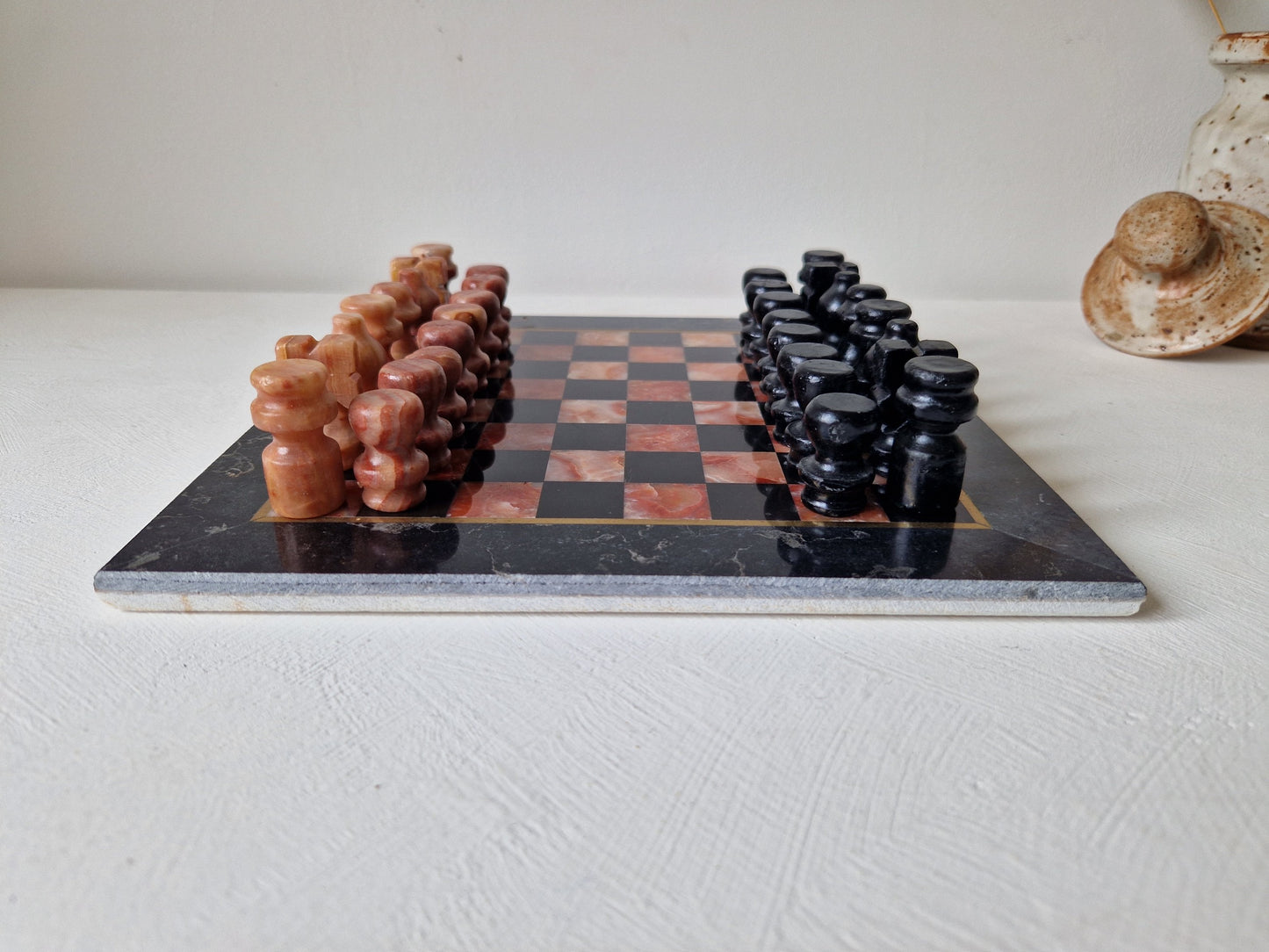 vintage schaakspel compleet met opbergdoos