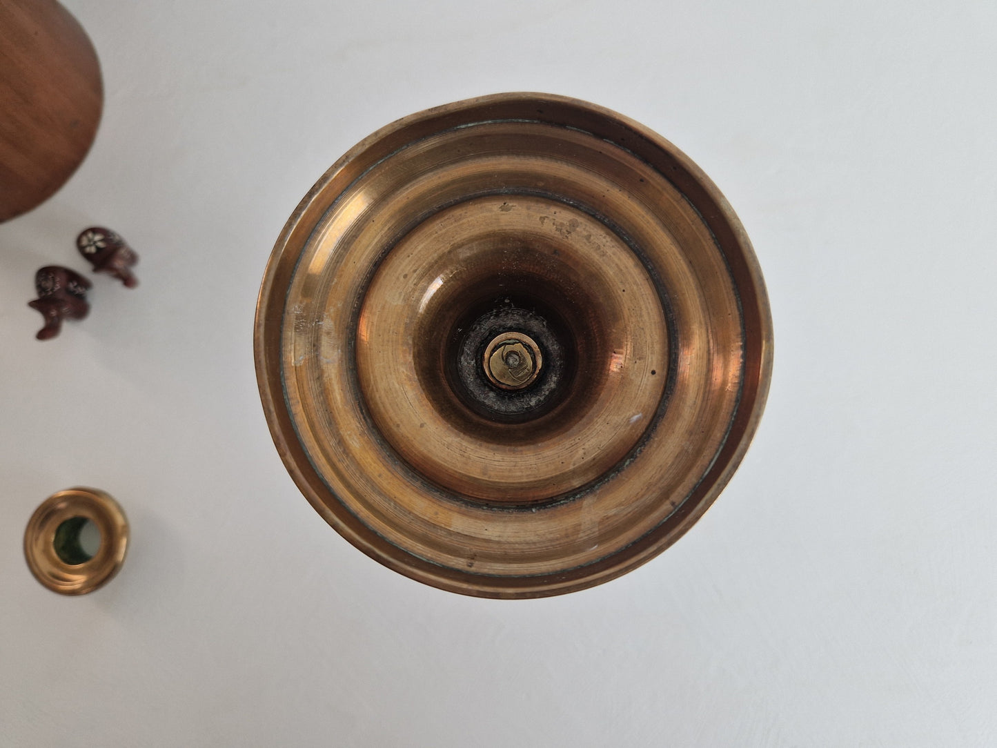 onderkant antieke kandelaar decoratief en functioneel webshop