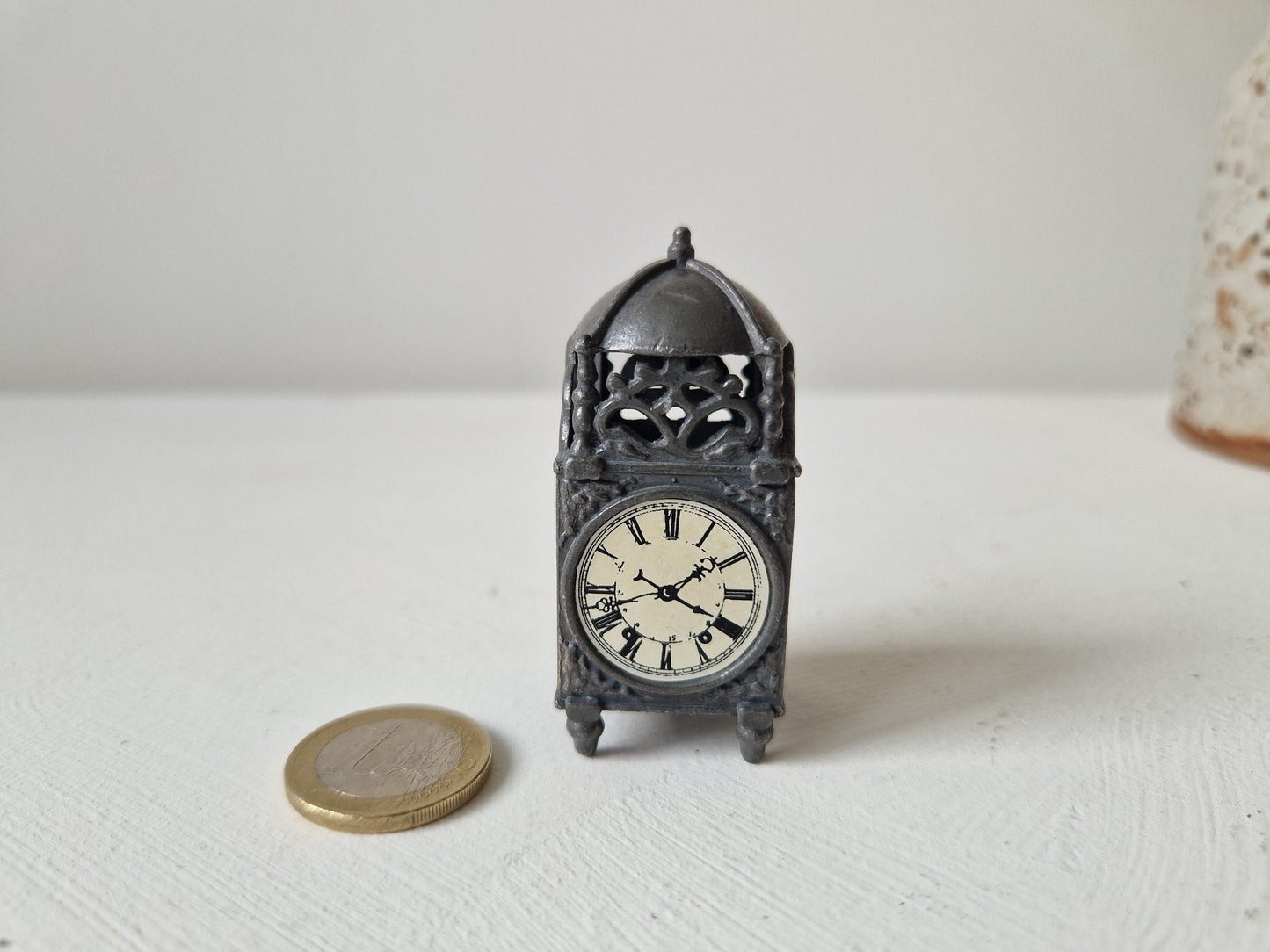 letterbak miniatuur klokje