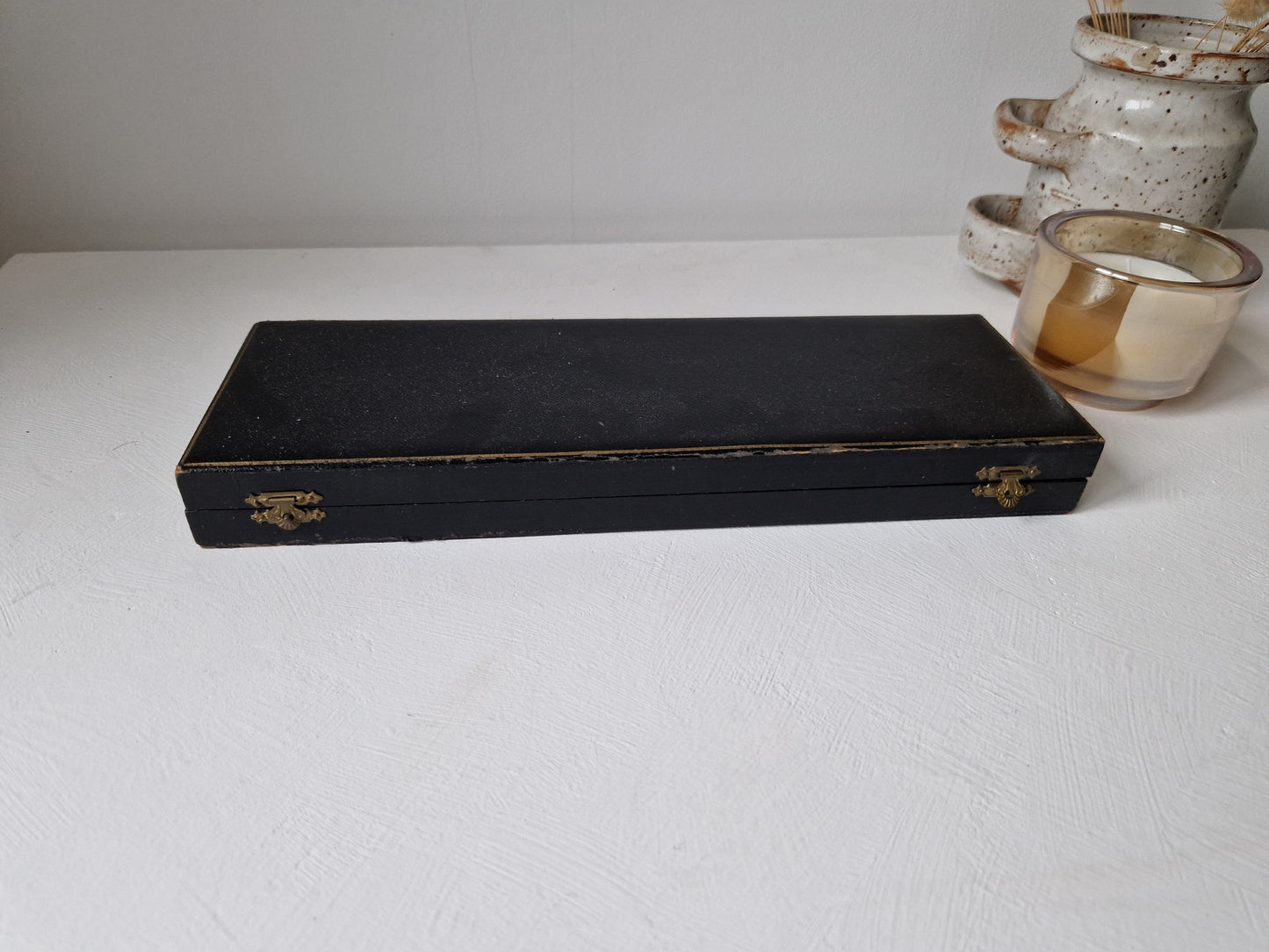 doos met messensteunen kristal