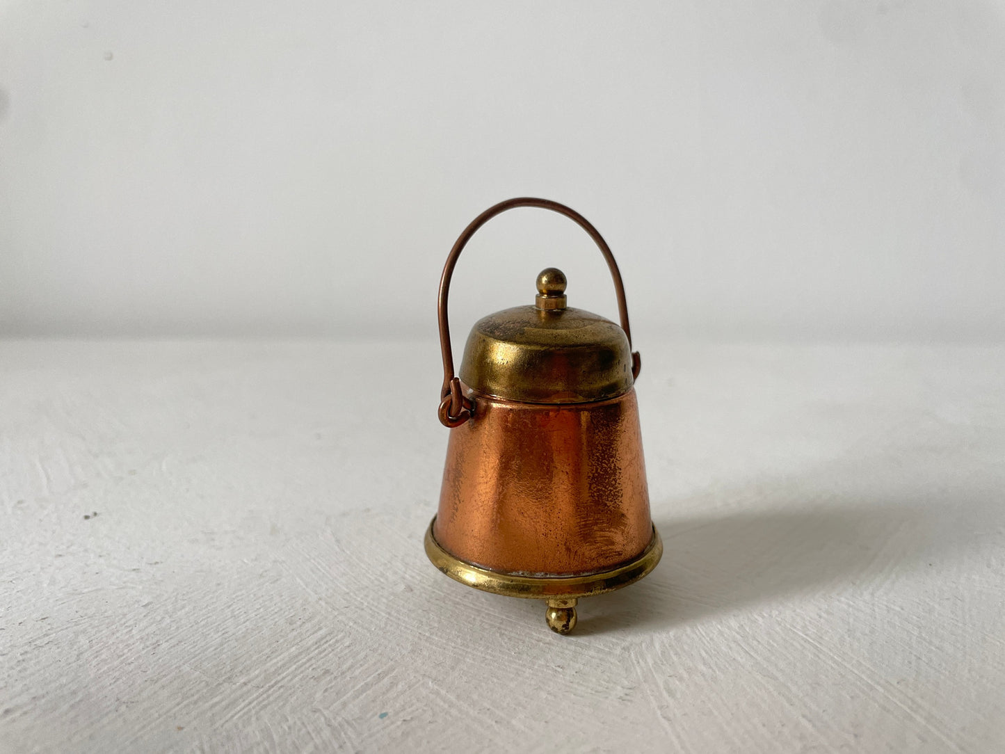 letterbak miniatuur doofpot