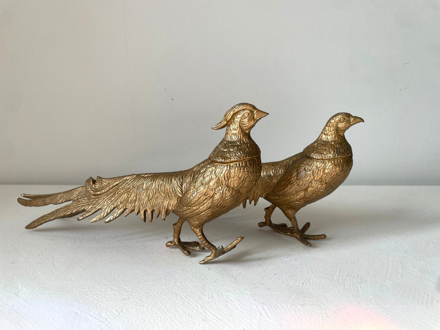 vintage vogelbeelden goudkleurig metaal