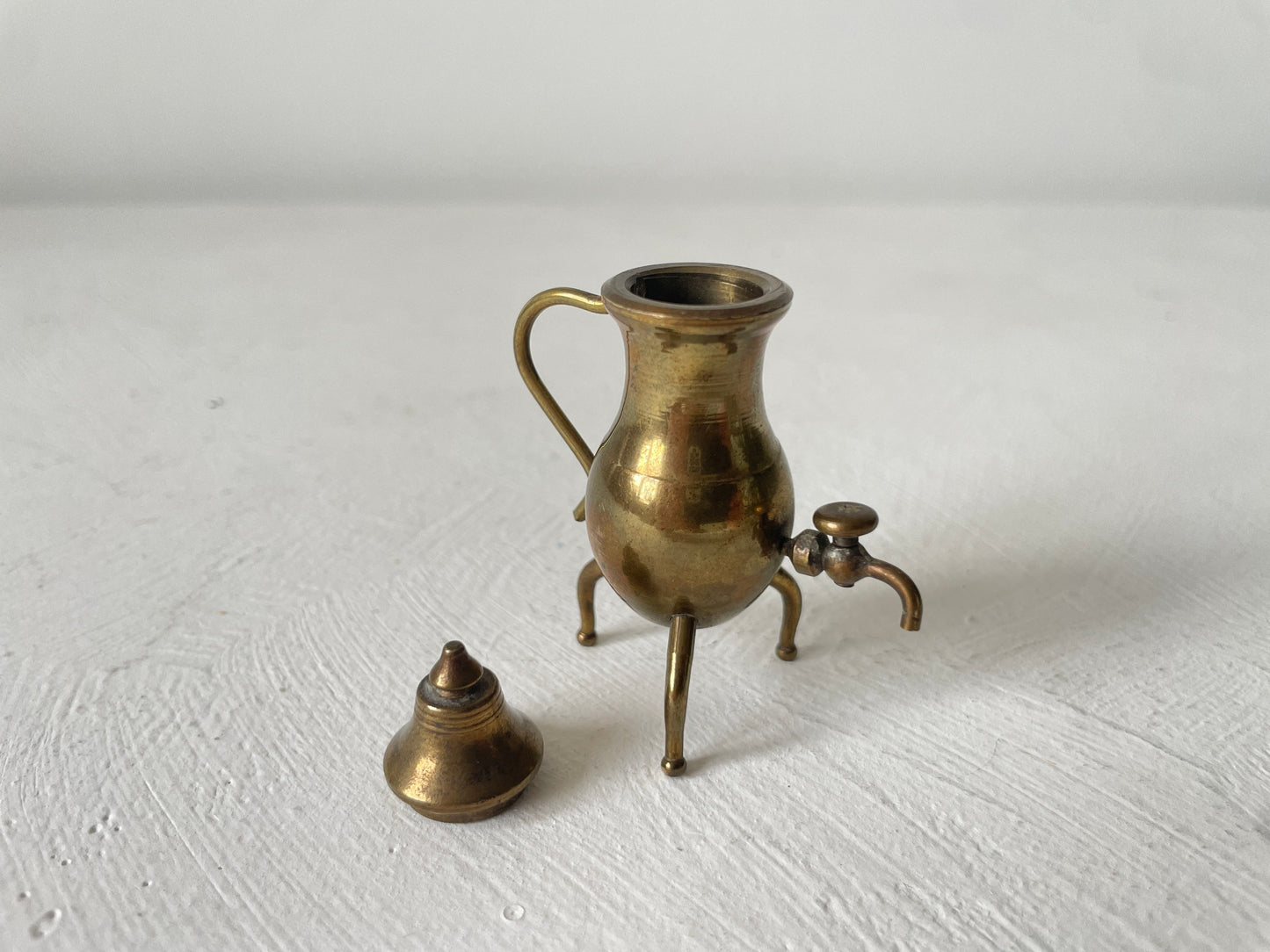 brocante letterbakminiatuur van messing