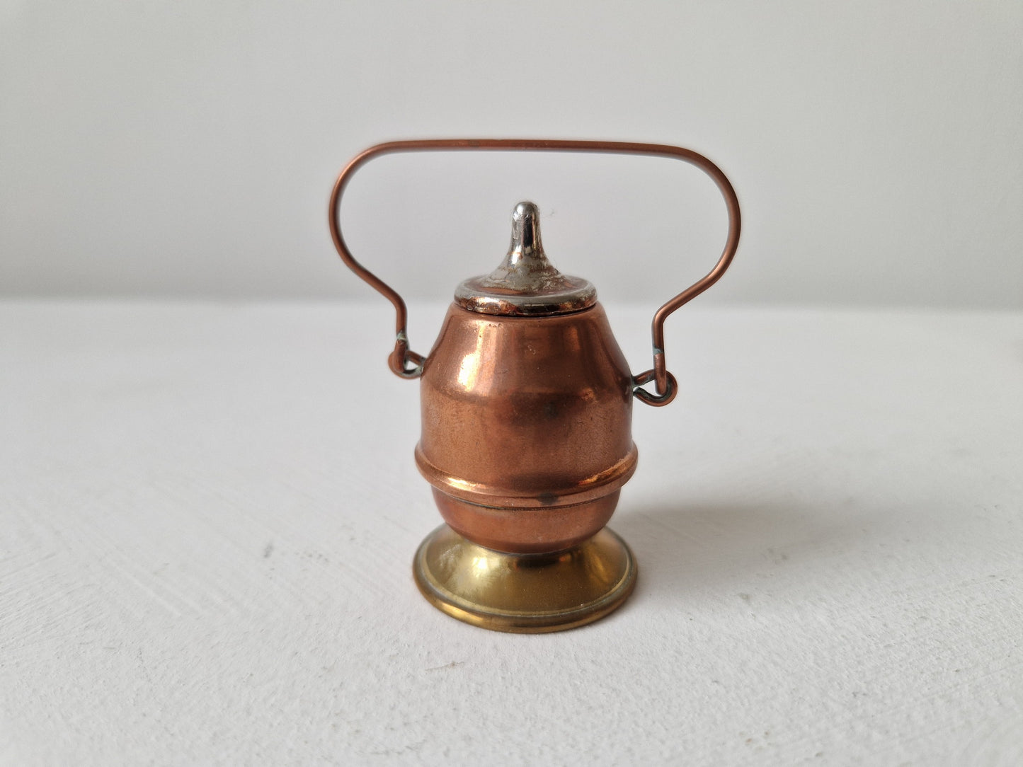 brocante letterbak miniatuur ketel