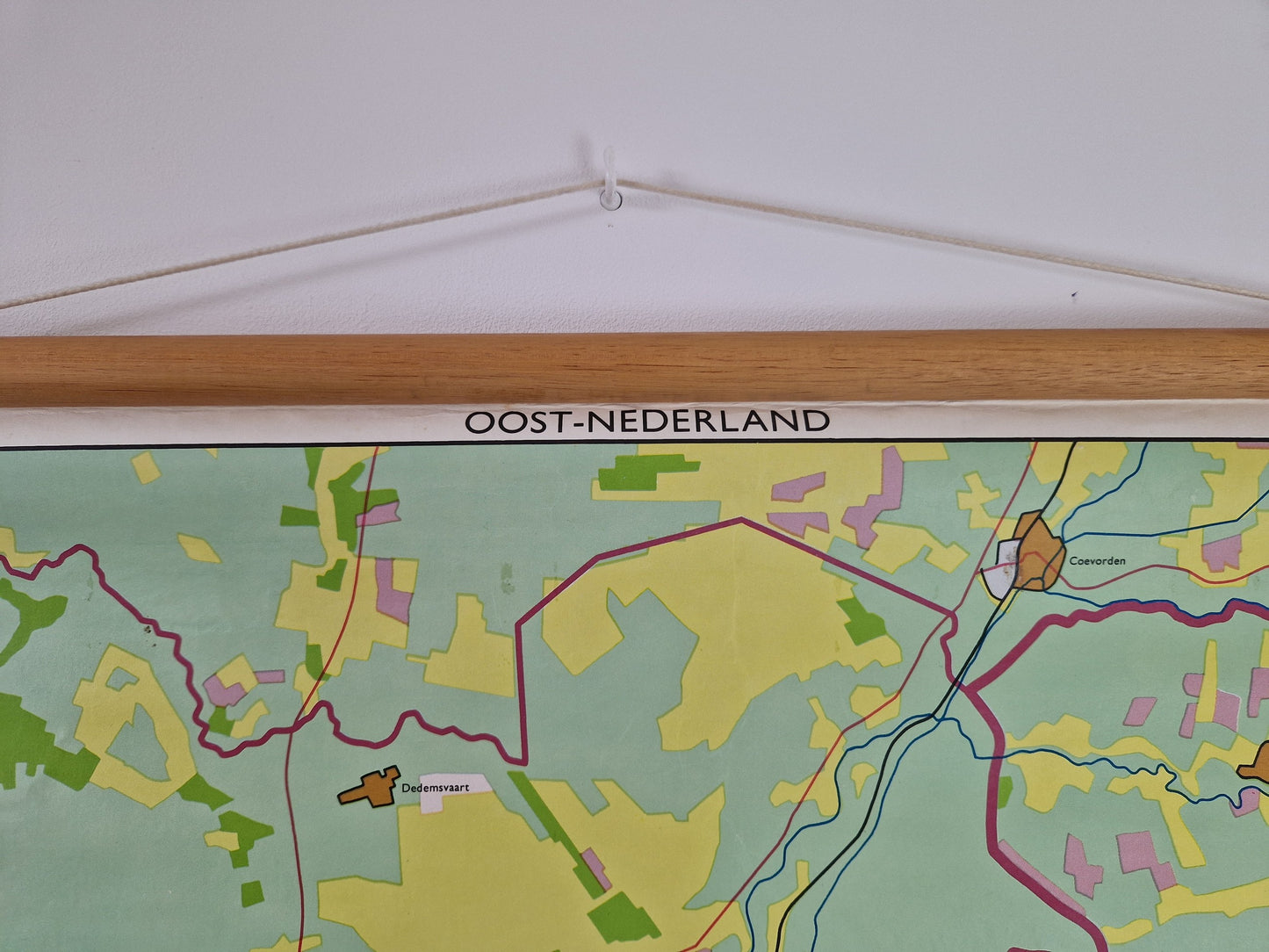vintage schoolkaart industriegebieden oost nederland