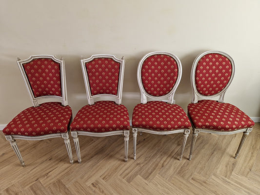 Vier antieke eetkamerstoelen rode stoffering