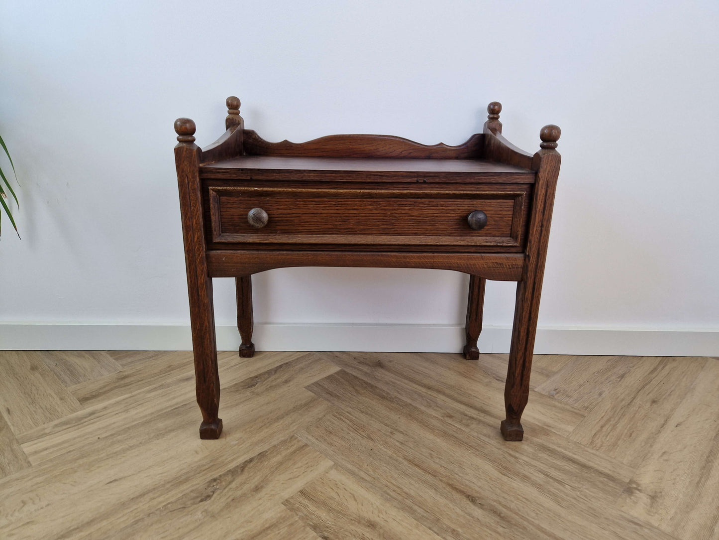 Vintage  Nachtkastje/Bijzettafel