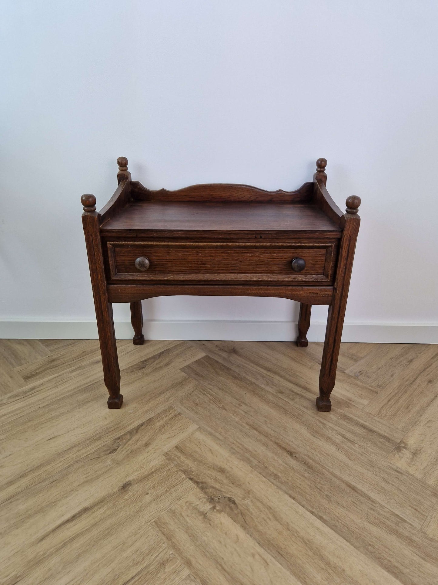 Eikenhouten Nachtkastje/Bijzettafel
