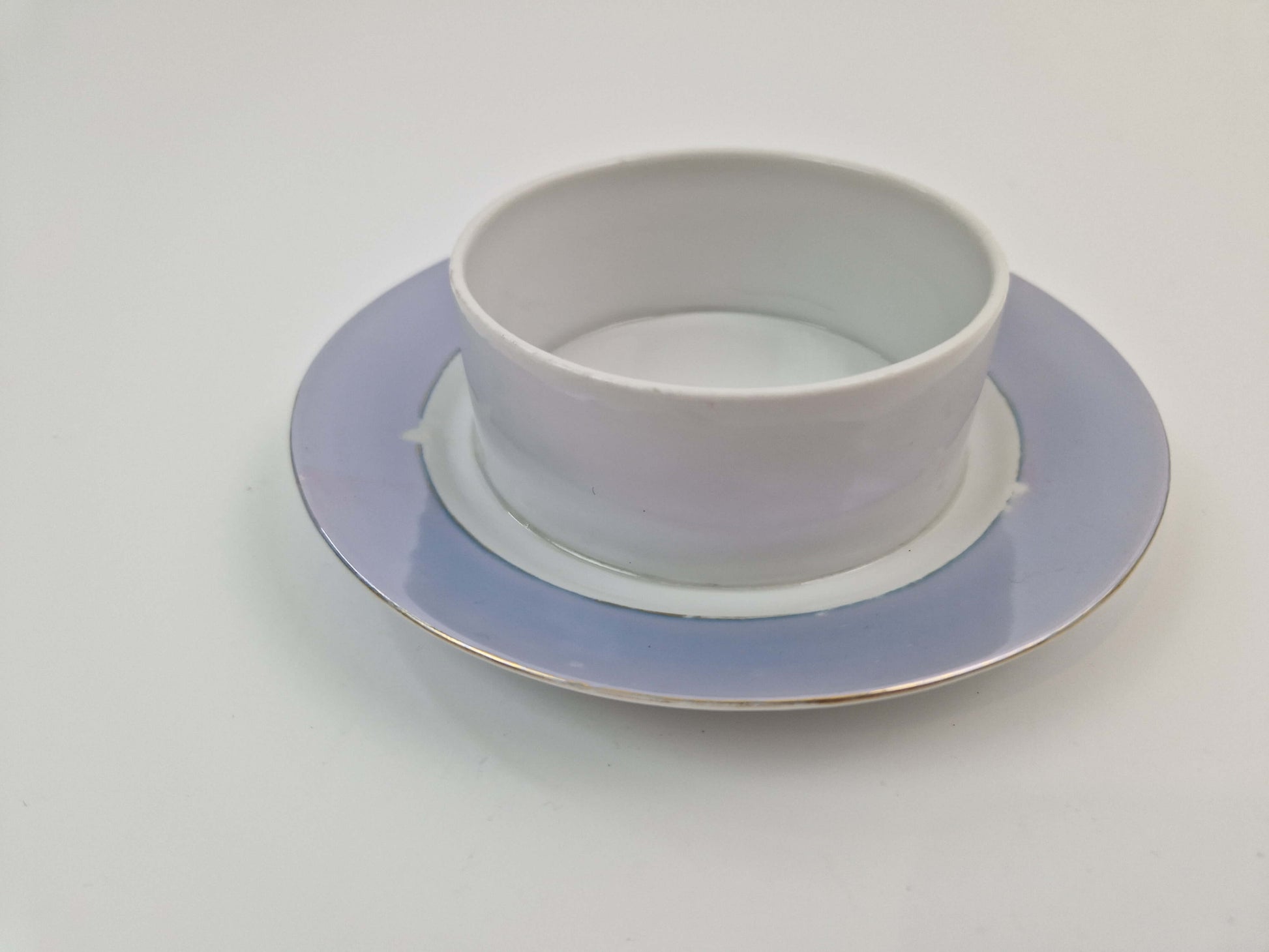 Vintage Lichtblauw en Crèmekleurige Botervloot