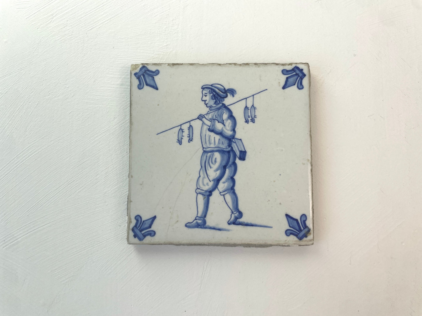 Antiek Delfts blauw tegeltje met de Rattenvanger van Hamelen