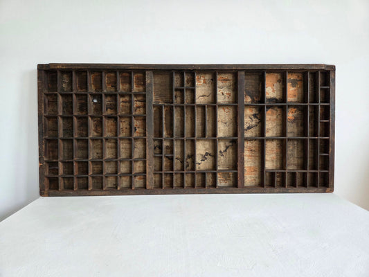 antieke houten letterbak 102 vakjes drukkerij
