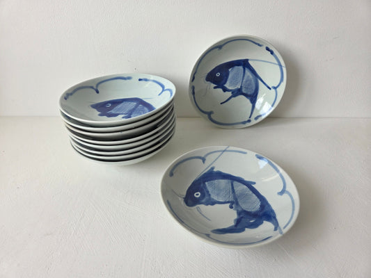 set blauw wit schaaltjes met koi karper