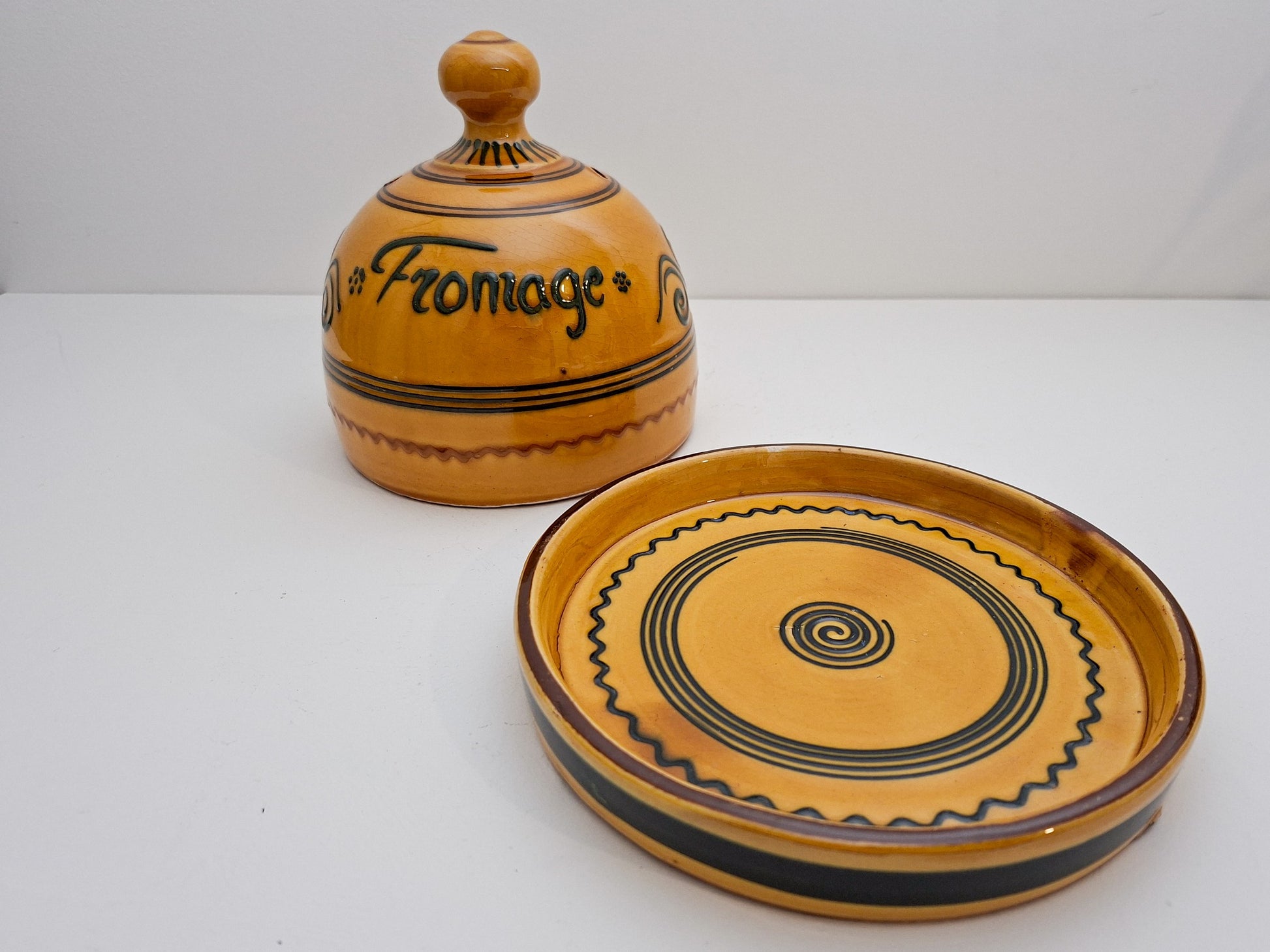 kaasschaal met deksel keramiek