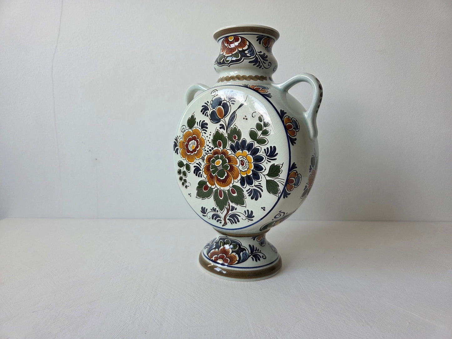 delftse polychrome vaas flora gouderak