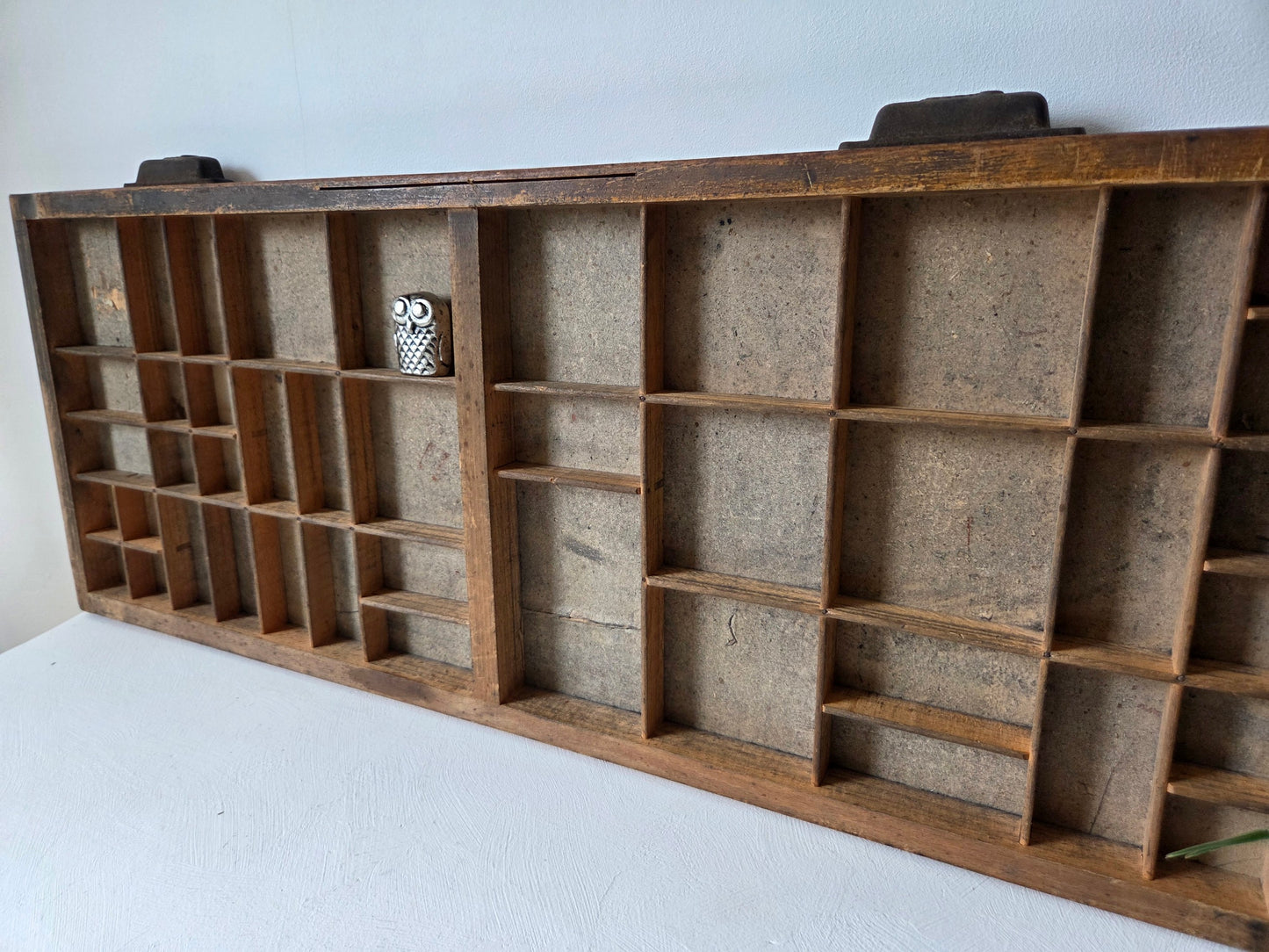 Oude houten letterbak drukkerij 43 vakken