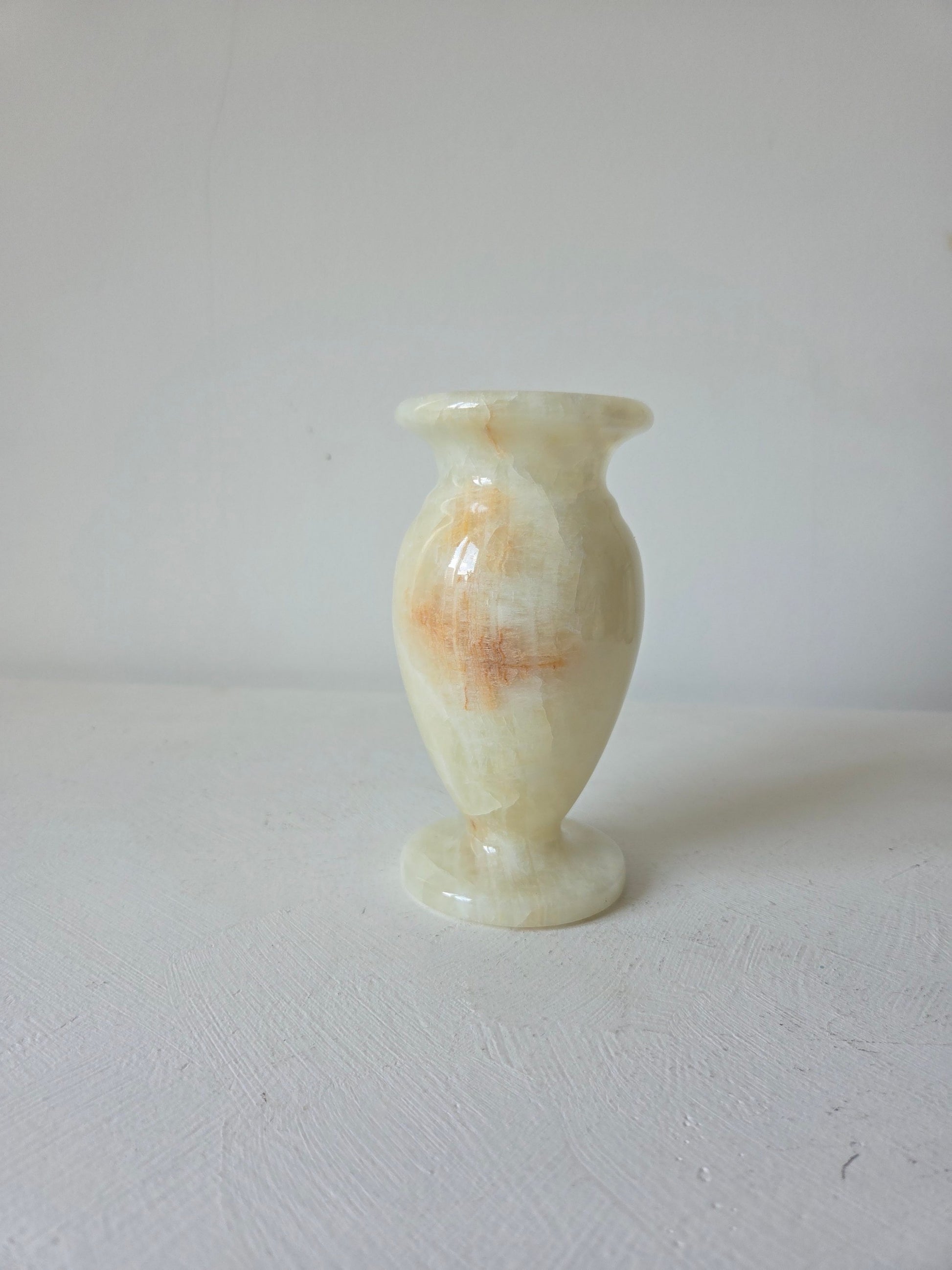 onyx vaasje 14 cm hoog