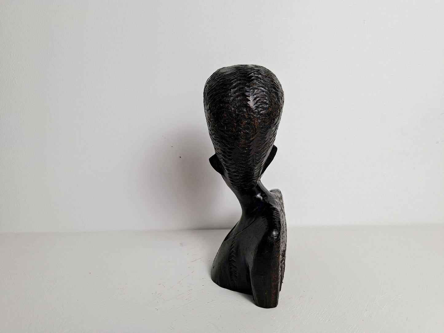 Donkere houten buste Afrika