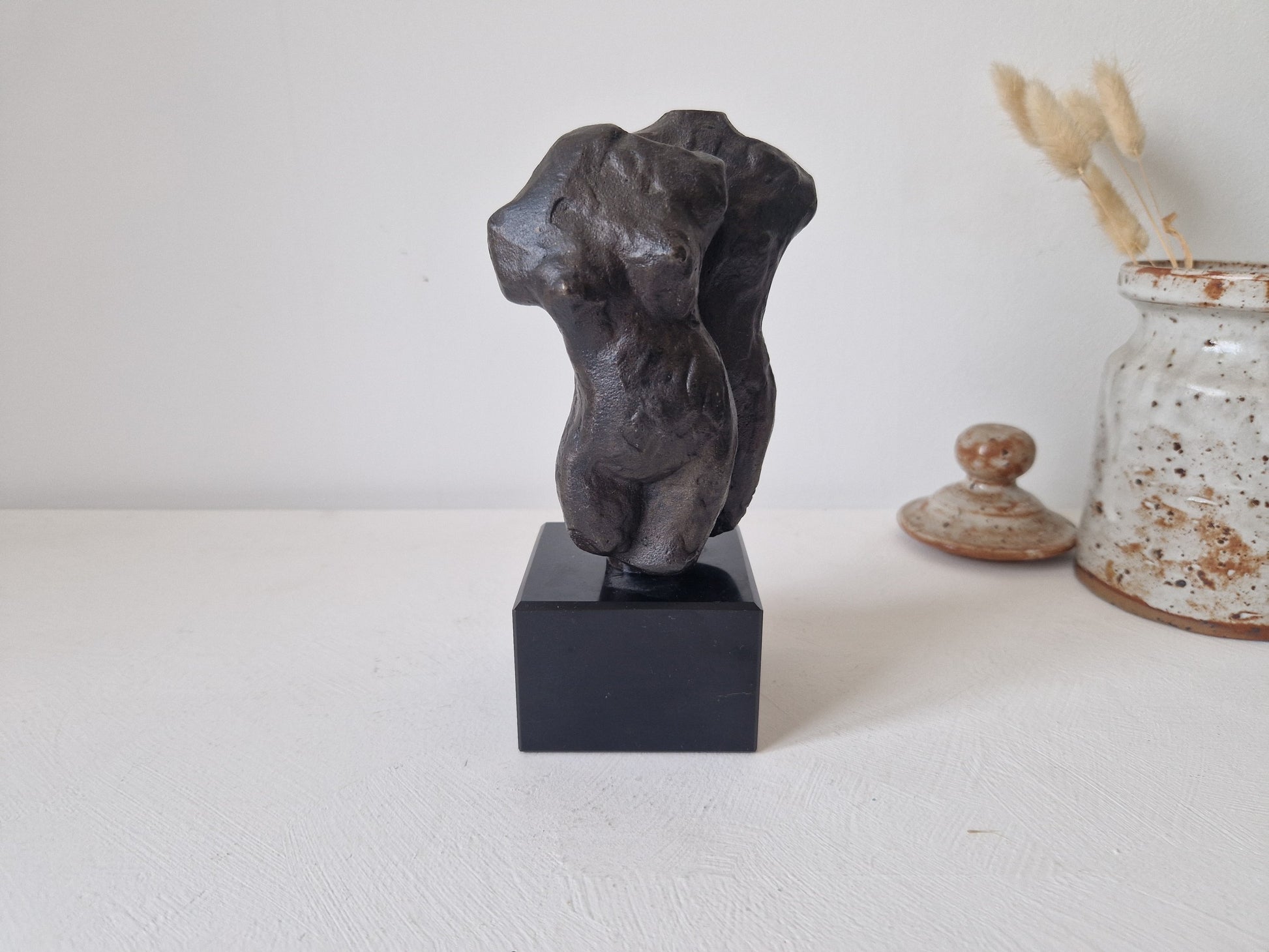 figuratieve torso beelden brons kopen