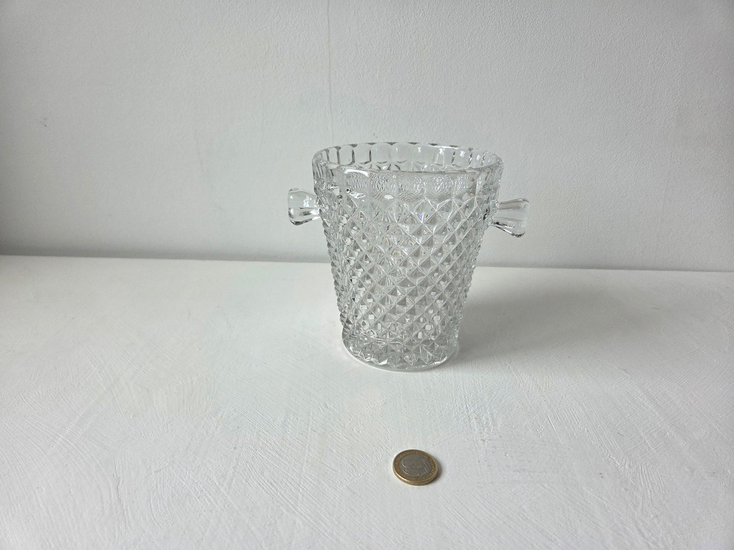 geperst glas ijsemmer diamantreliëf vermoedelijk Frans