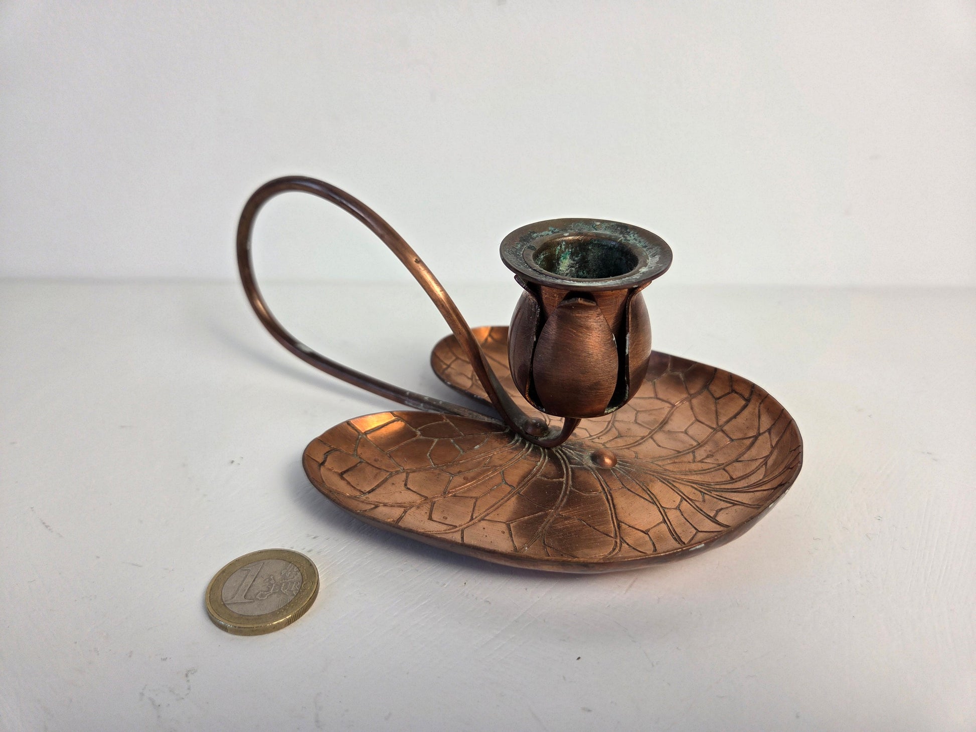vintage koperen kandelaar waterlelie