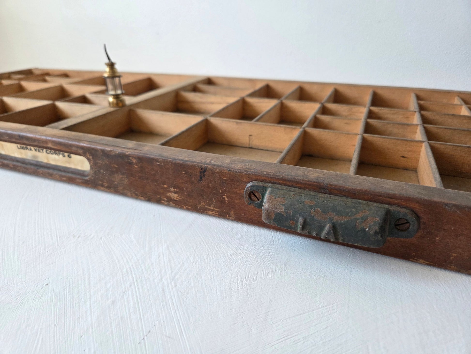 drukkerijbak hout 43 vakjes gleuf bovenin handvatten