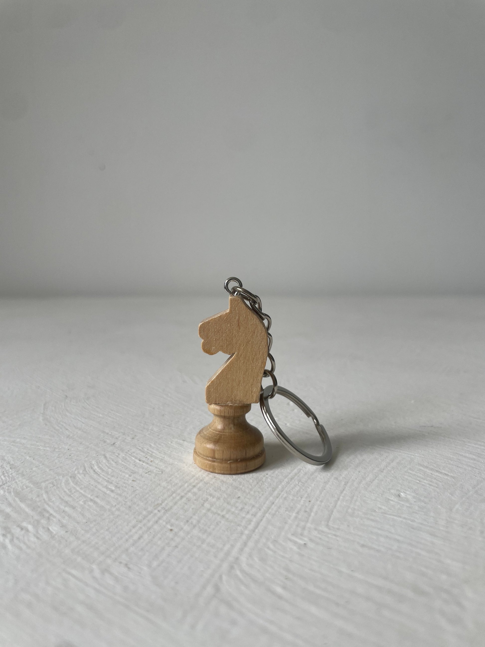 houten schaakstuk als sleutelhanger
