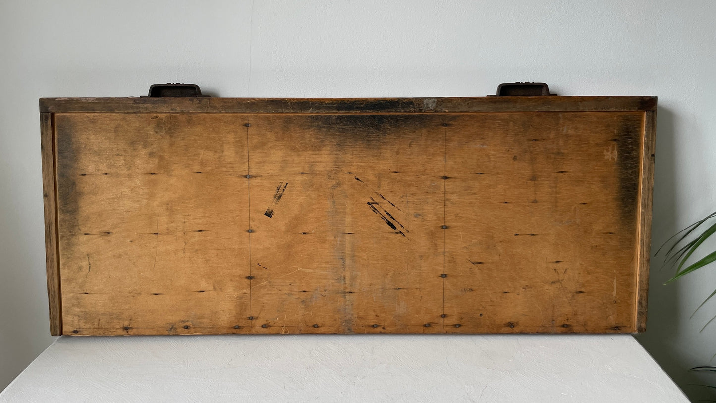 vintage houten letterbak met 106 vakjes