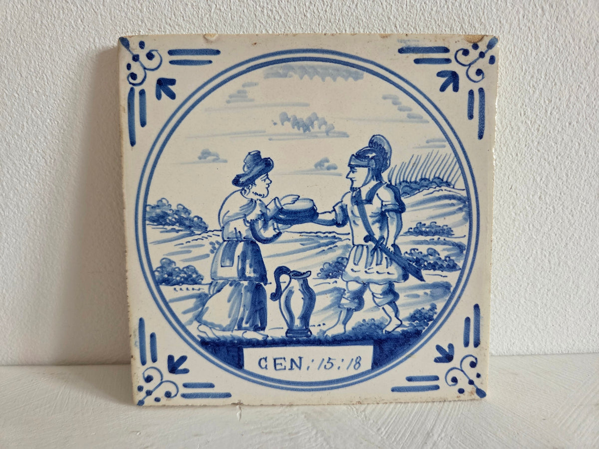 keramieken wandtegel met landschap en figuren