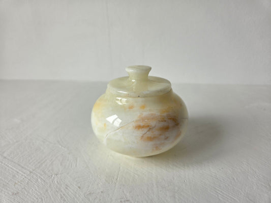 klein onyx potje doorschijnend steen crème oranje