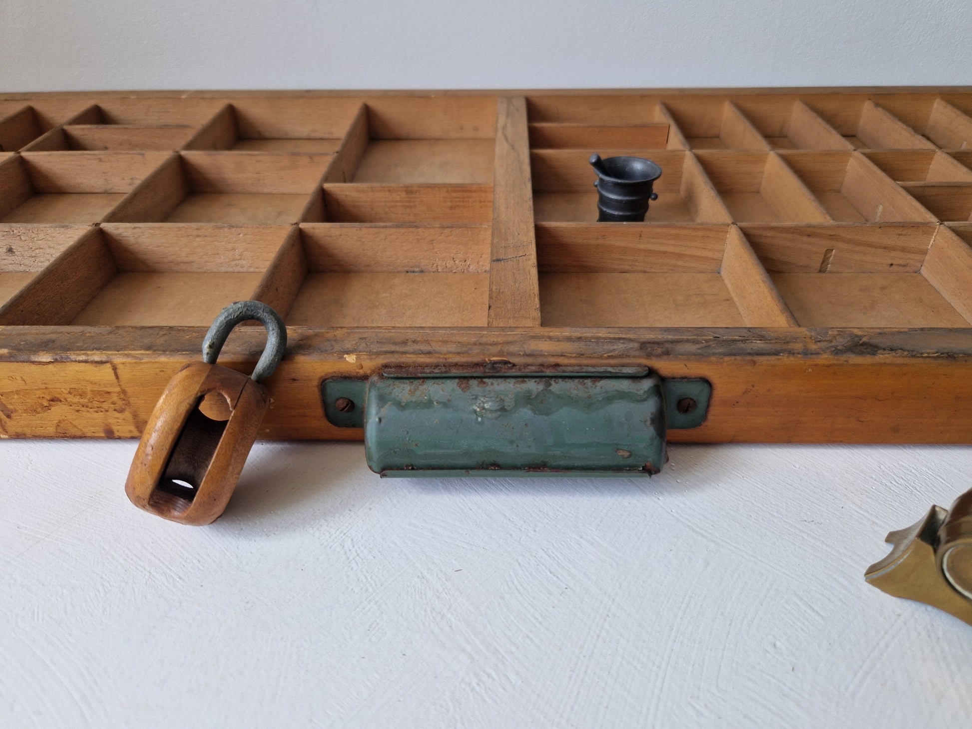 brocante letterbak met vakjes