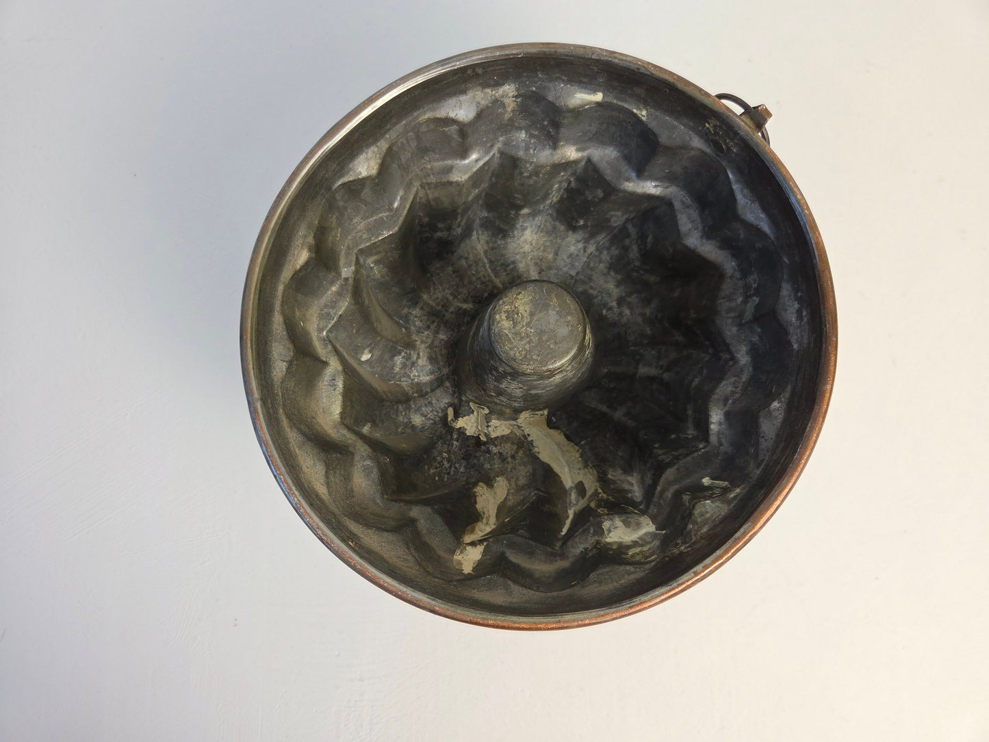 brocante koperen vorm voor aan de muur