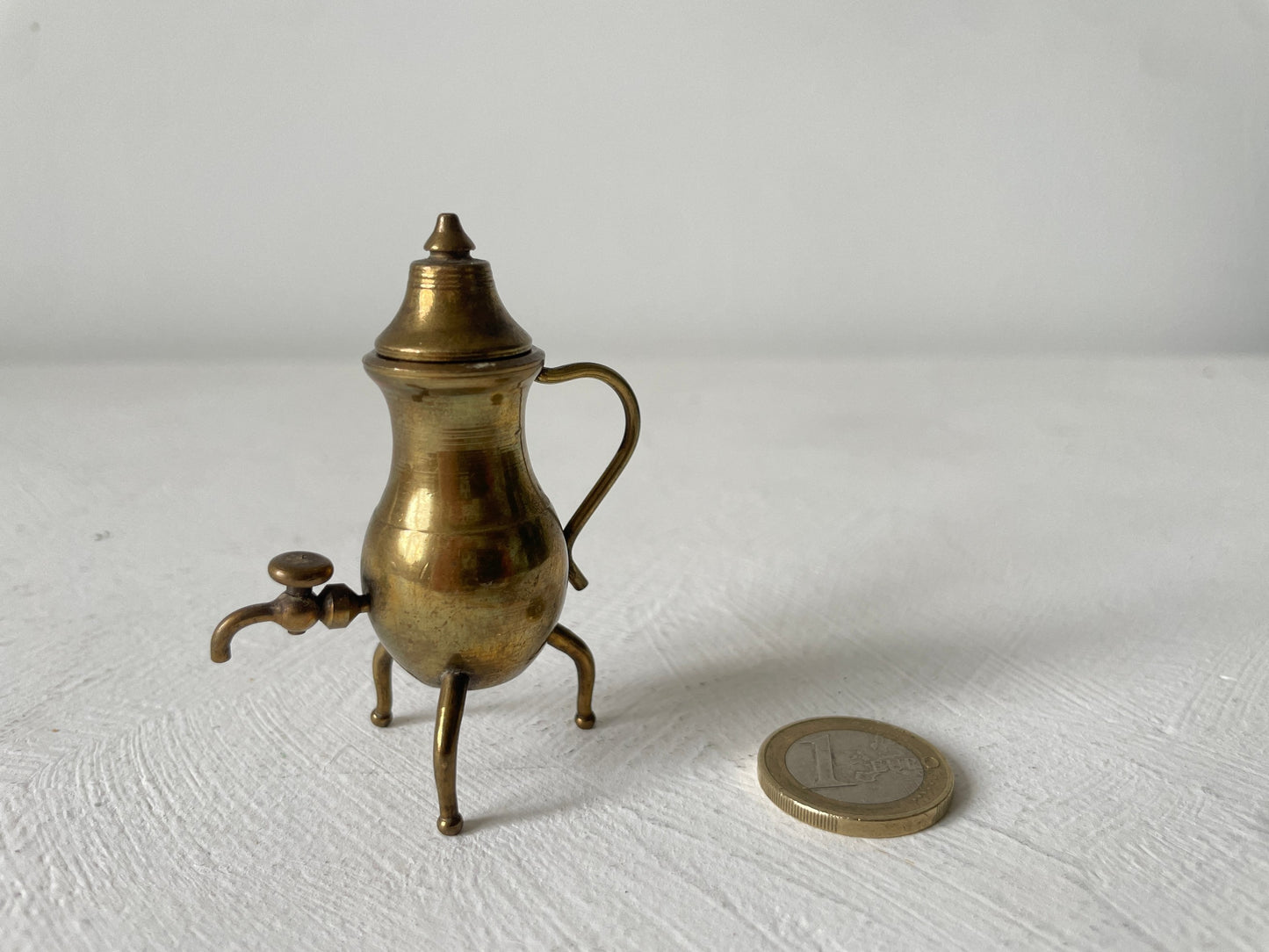 miniatuur kraantjeskan van messing