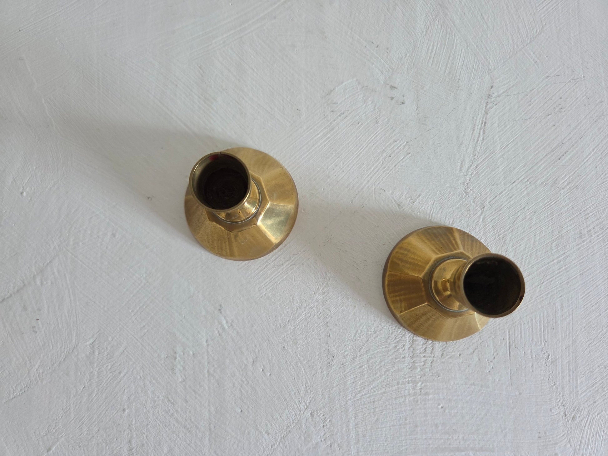 messing kandelaars set Mid-Century stijl facetvoet