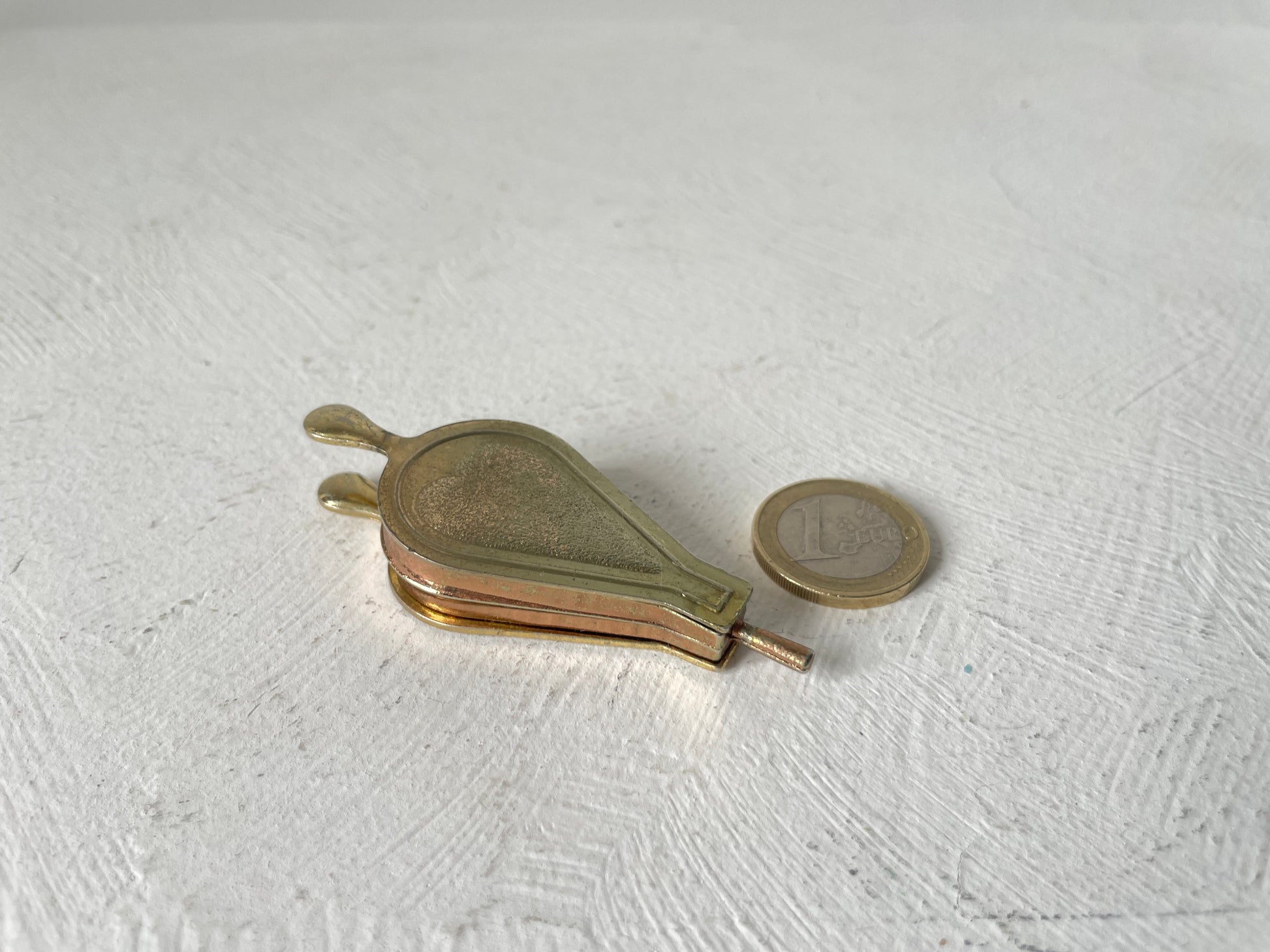vintage miniatuur blaasbalg decoratie
