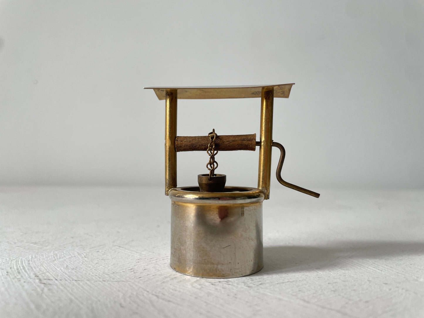 kleine put voor poppenhuis