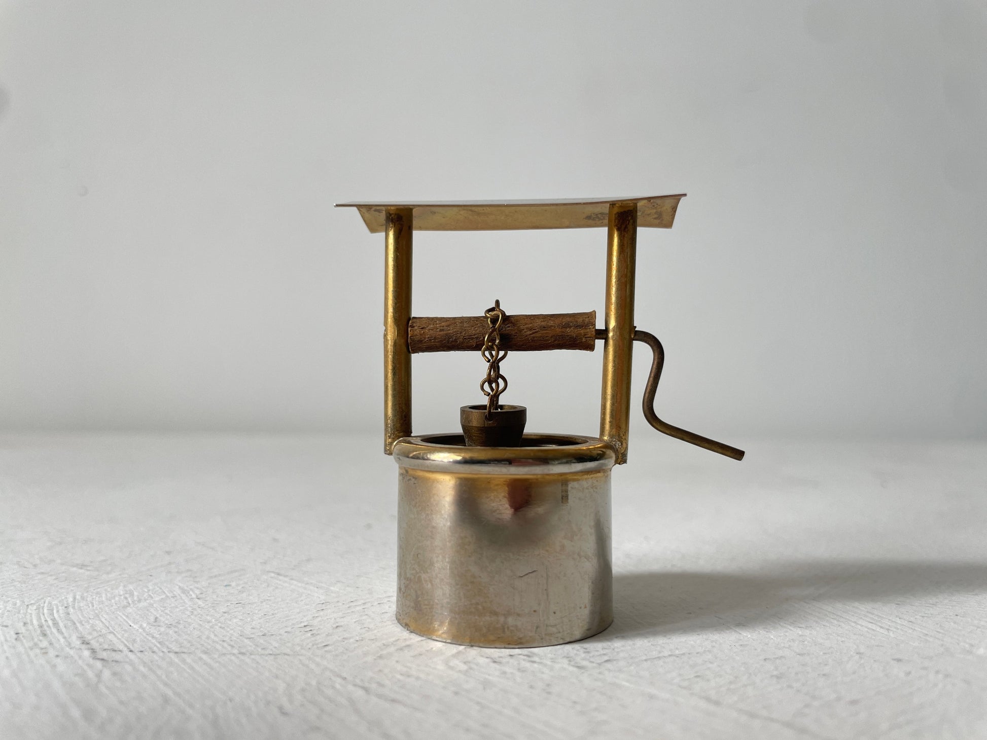 kleine put voor poppenhuis
