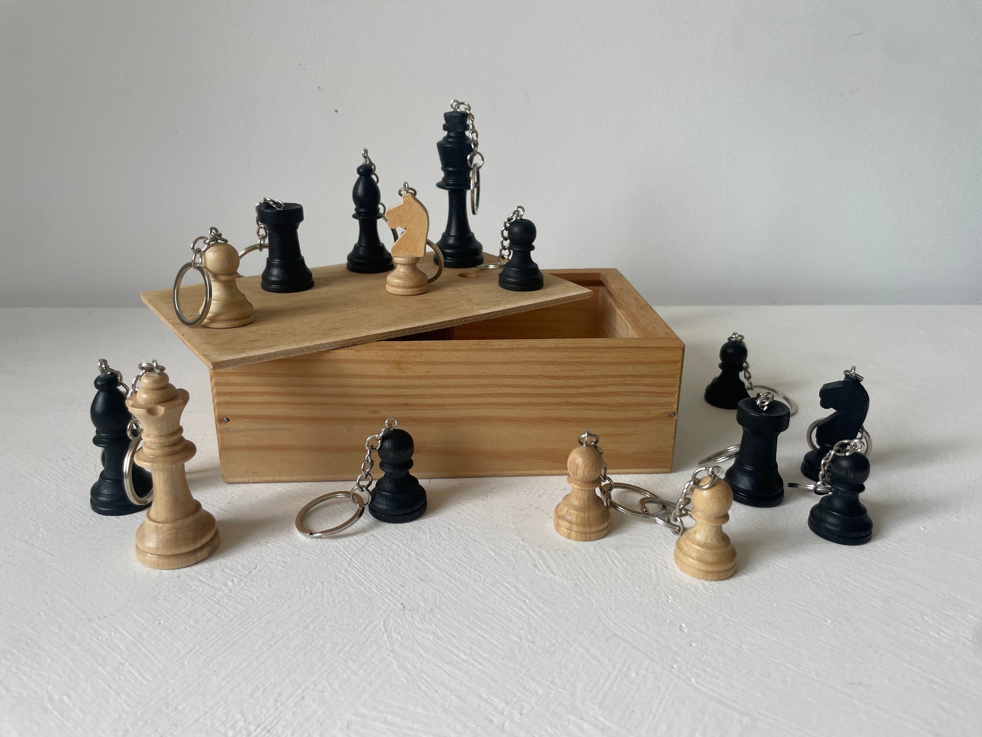 sleutelhanger gemaakt van schaakspel