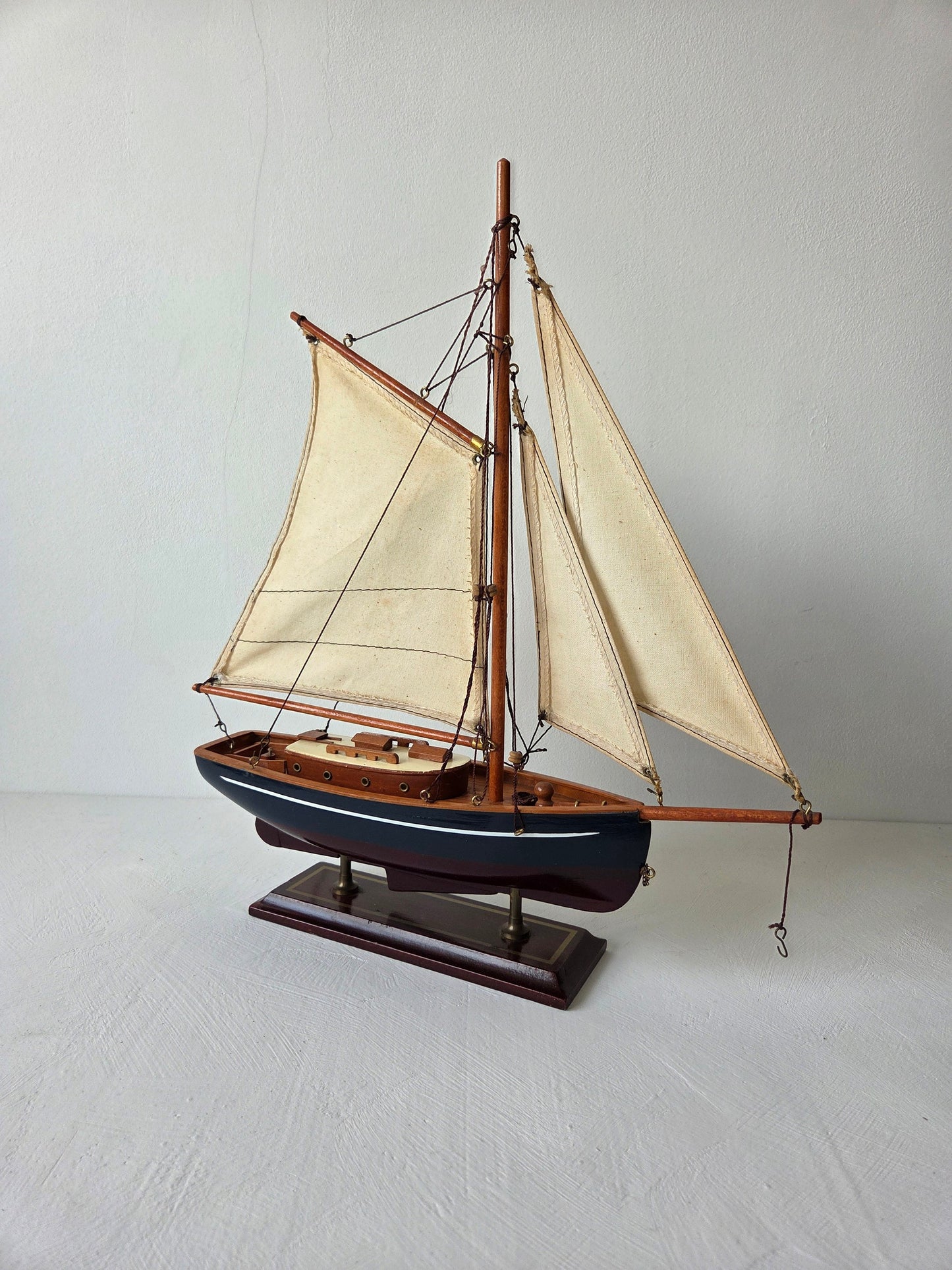 detail van masten touwen en beslag