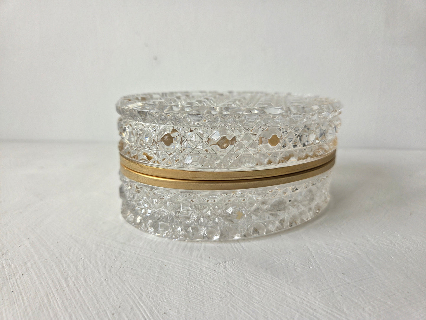 zijkant vintage kristallen bonbonschaaltje