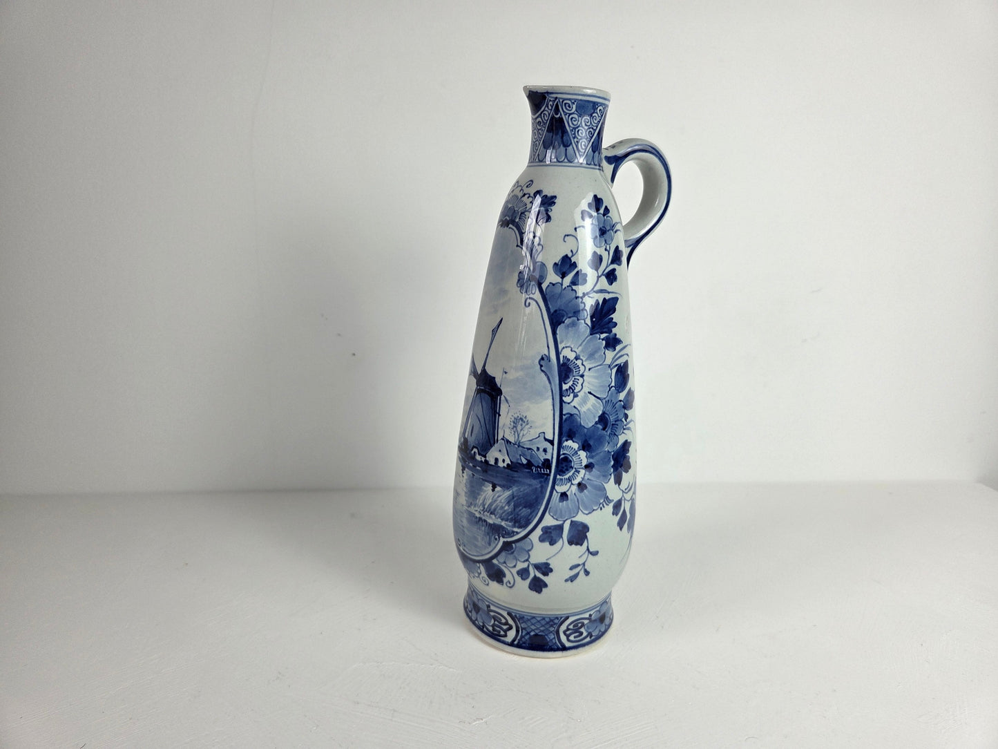 Oud Delfts blauw aardewerk uit 1921